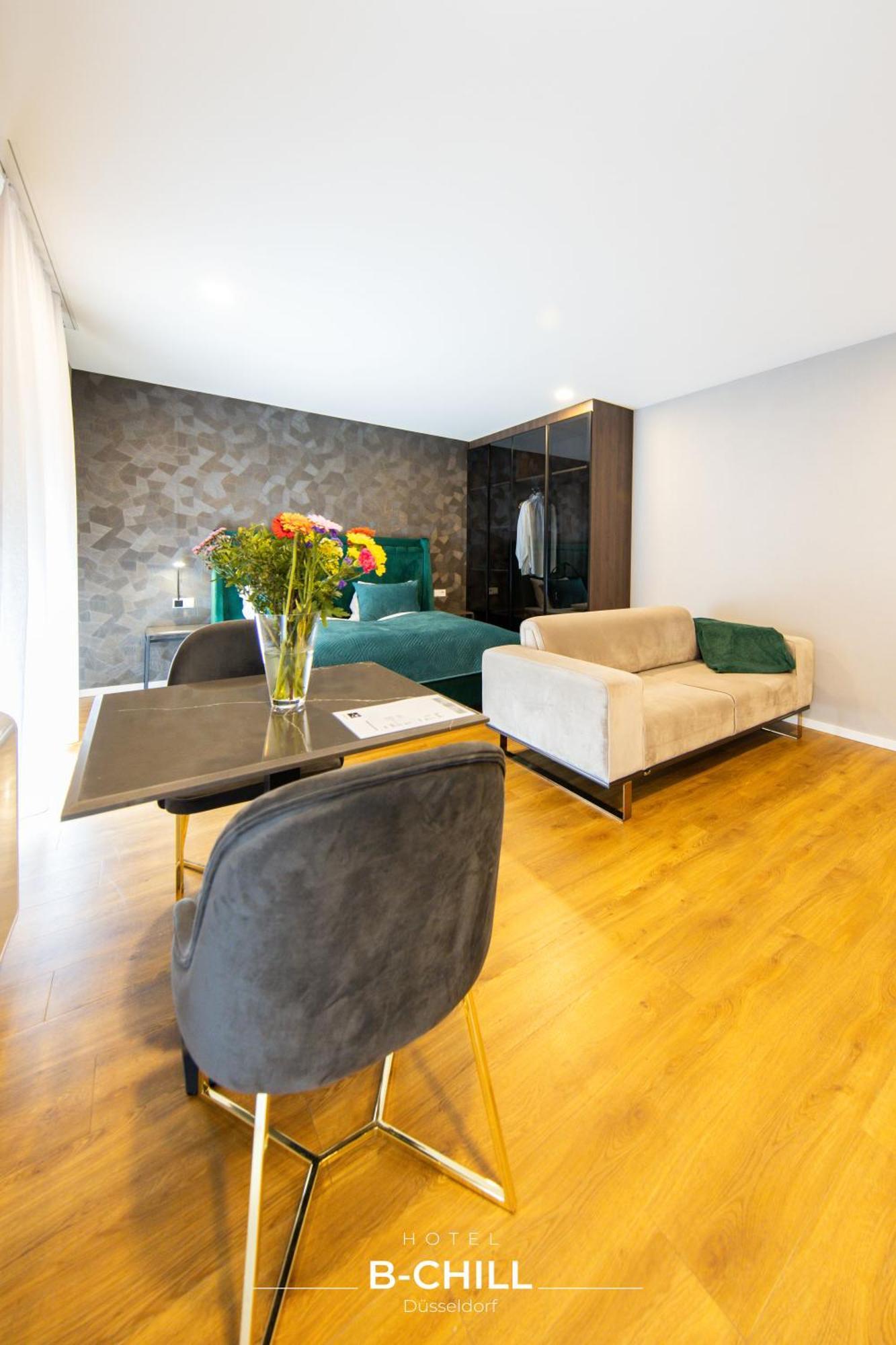B-Chill Dusseldorf Otel Dış mekan fotoğraf