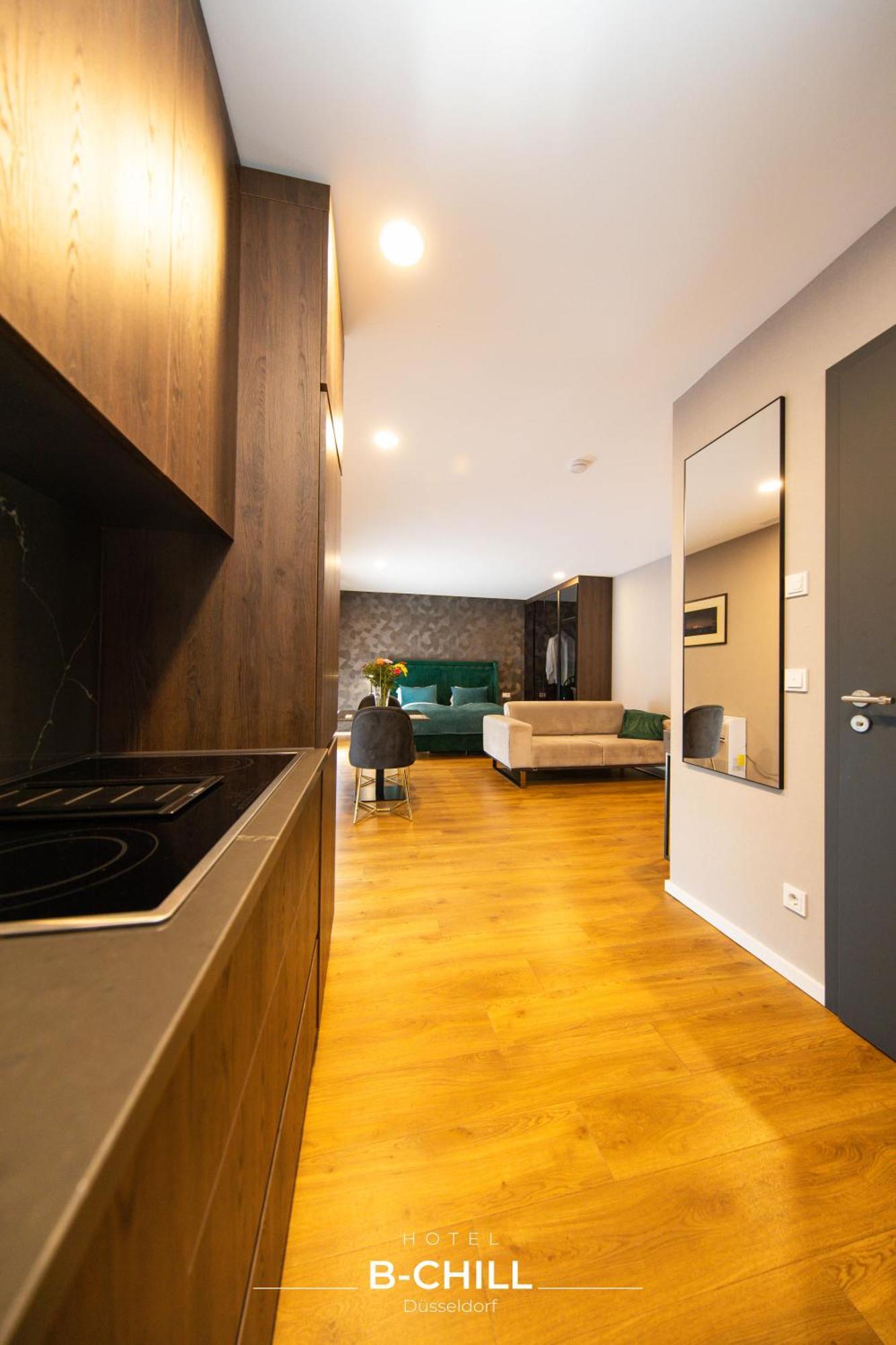 B-Chill Dusseldorf Otel Dış mekan fotoğraf